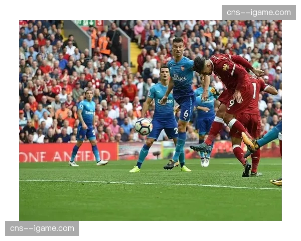 英超联盟考虑引入临时换人规则，以应对赛季末保级战可能出现的密集伤病